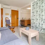 شقة 1 Bedroom In *